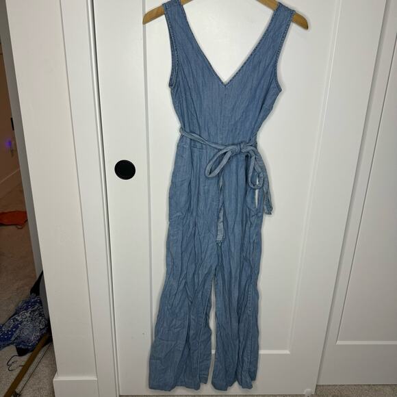 J. Crew Wrap Around Waist Tie V-neck Chambray Blue Jumpsuit Size 0 - Picture 2 of 8
